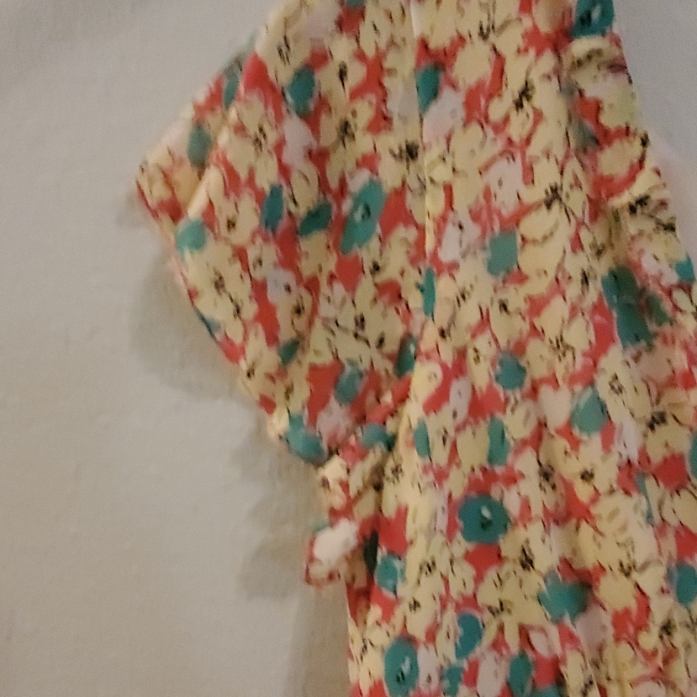 Max Studio Dress - Picture 4 of 6